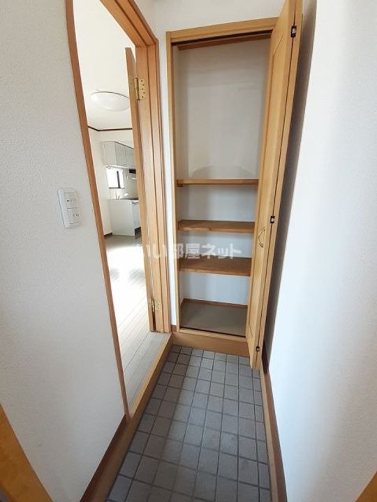 すまいる20番館の玄関