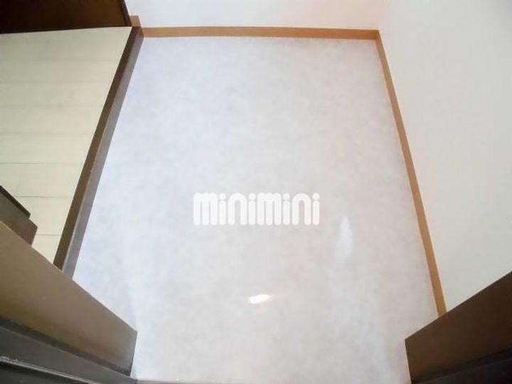 第2西垣マンションの玄関