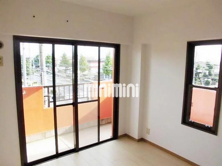 第2西垣マンションの居間