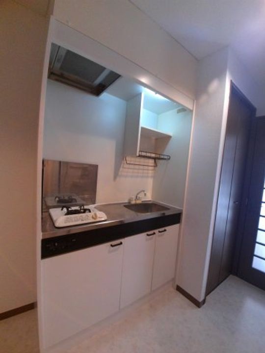 神奈川県横浜市緑区十日市場町(マンション)の賃貸物件のキッチン