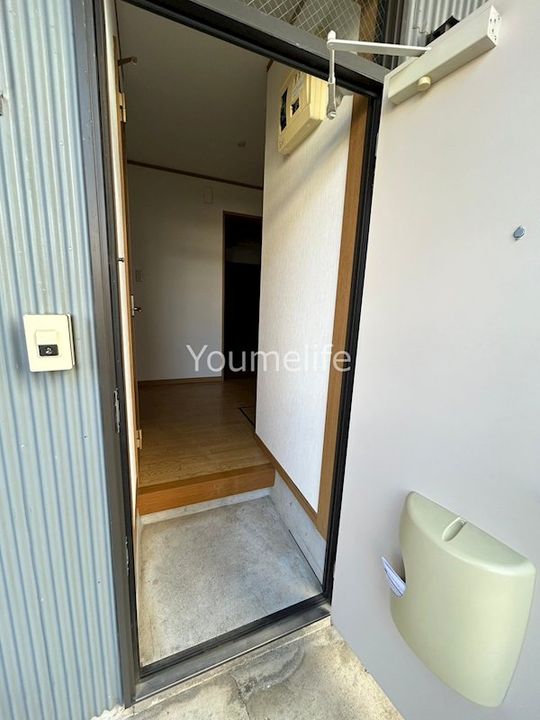 神奈川県藤沢市羽鳥3(アパート)の賃貸物件の玄関