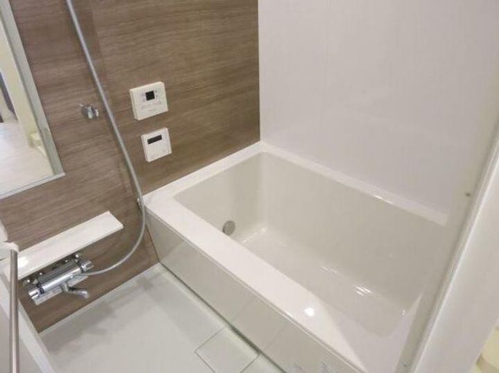 東京都目黒区青葉台1(マンション)の賃貸物件の風呂