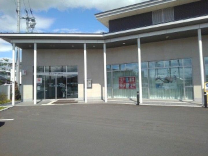 メゾン マルベリィの周辺