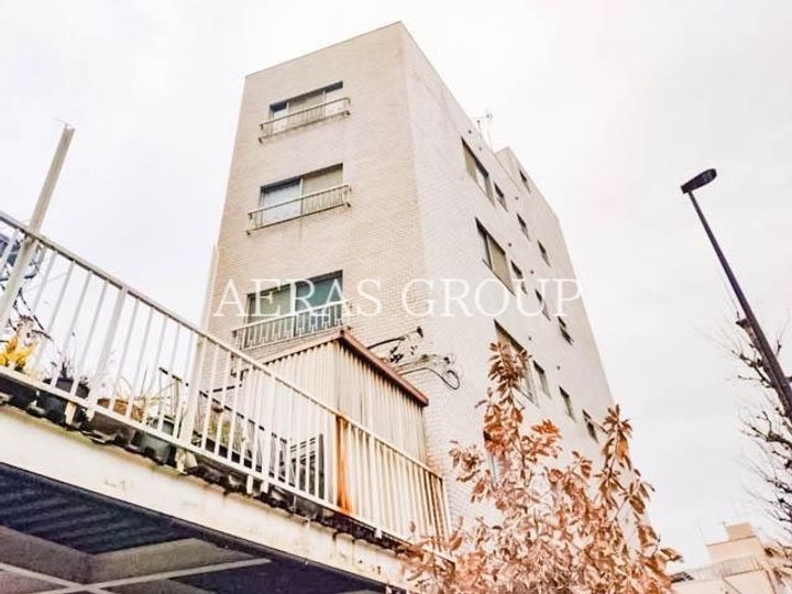 中野マンションの外観