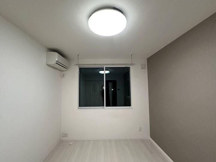 境グリーンハイツの居間