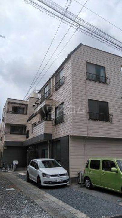 グリーンピア川口元郷の外観