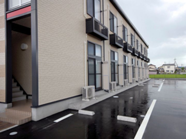 レオパレスピュア高松の内装