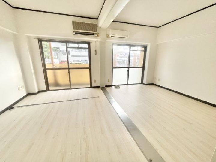 アクセス第5ビル佐賀駅南の居間
