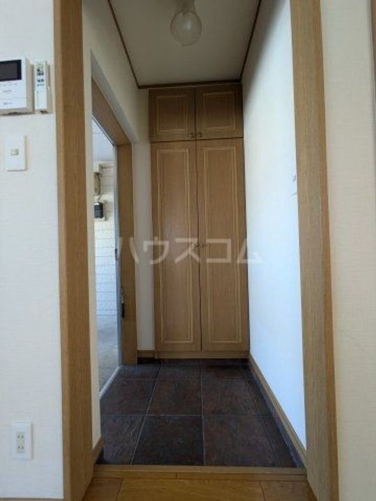 さくらハイツの玄関