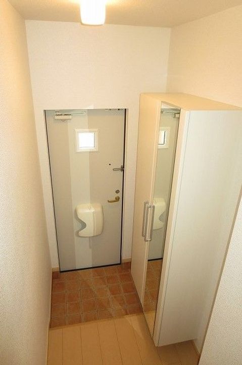 群馬県高崎市緑町3(アパート)の賃貸物件の玄関