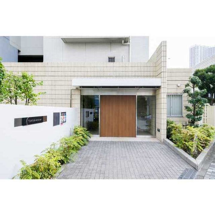 東京都港区海岸3(マンション)の賃貸物件の地図