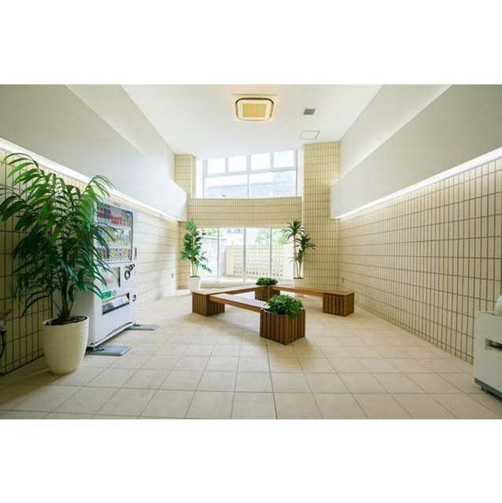 東京都港区海岸3(マンション)の賃貸物件の地図