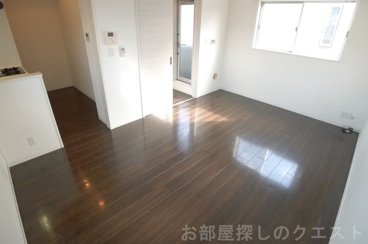 サンステージ御器所の居間