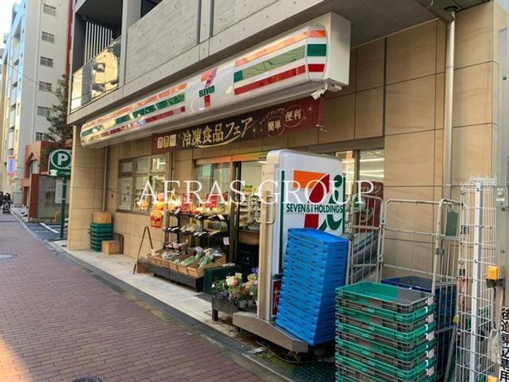 レジディア三軒茶屋IIIの周辺