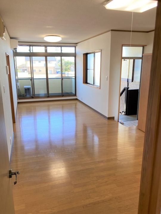 ワンステップの内装