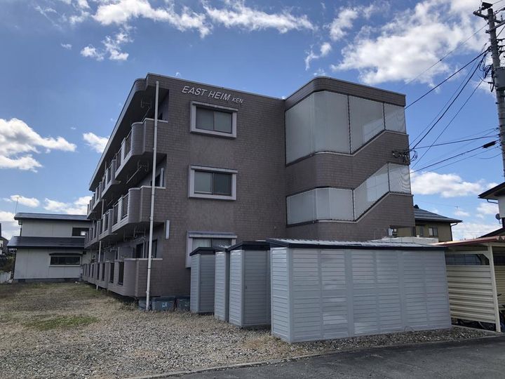イーストハイム ケンの外観