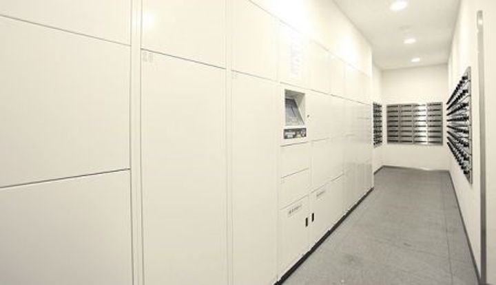 White Tower Hamamatsuchoの地図