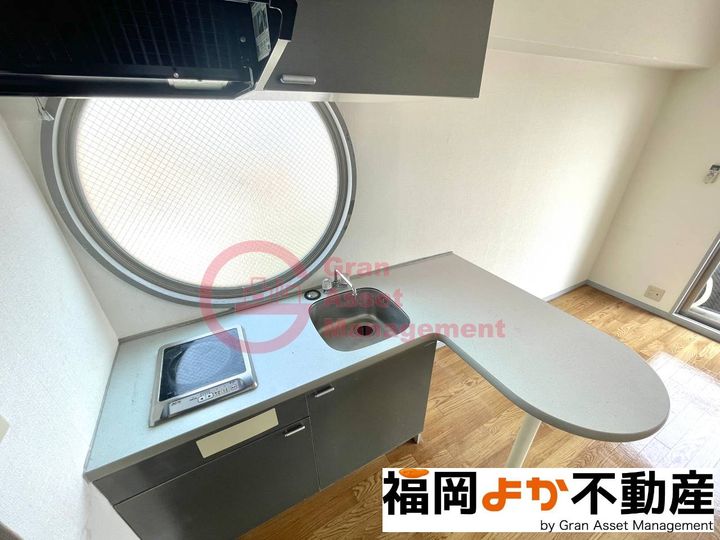 ステイタスマンション姪浜のキッチン