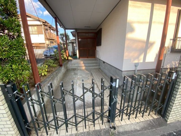 千葉県富里市日吉台4(一戸建)の賃貸物件の地図