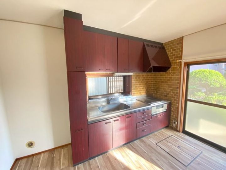 千葉県富里市日吉台4(一戸建)の賃貸物件のキッチン