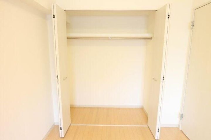 プライムアーバン千駄木の内装