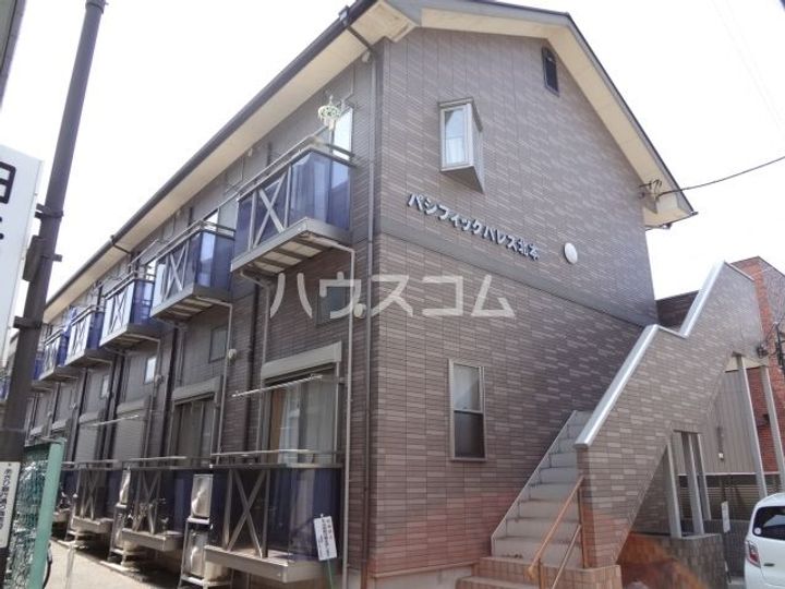 パシフィックパレス北本の外観