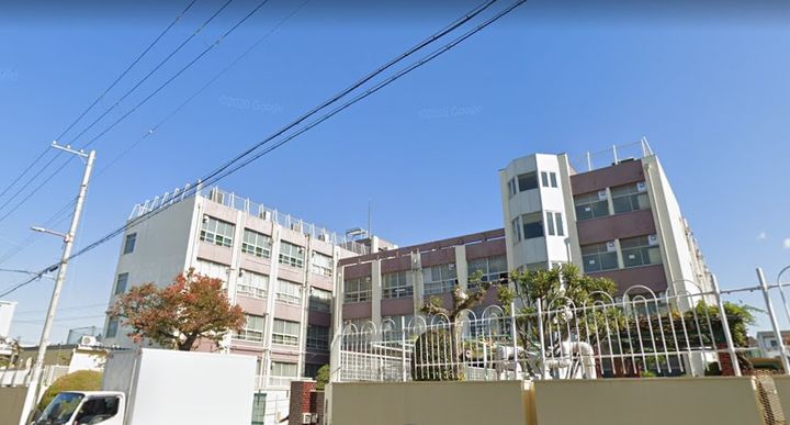 グリッター沢ノ町の周辺