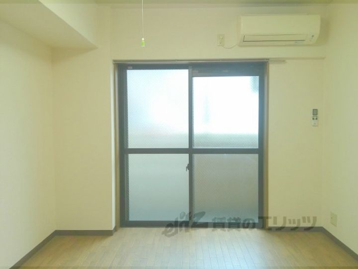 シューパレスの居間