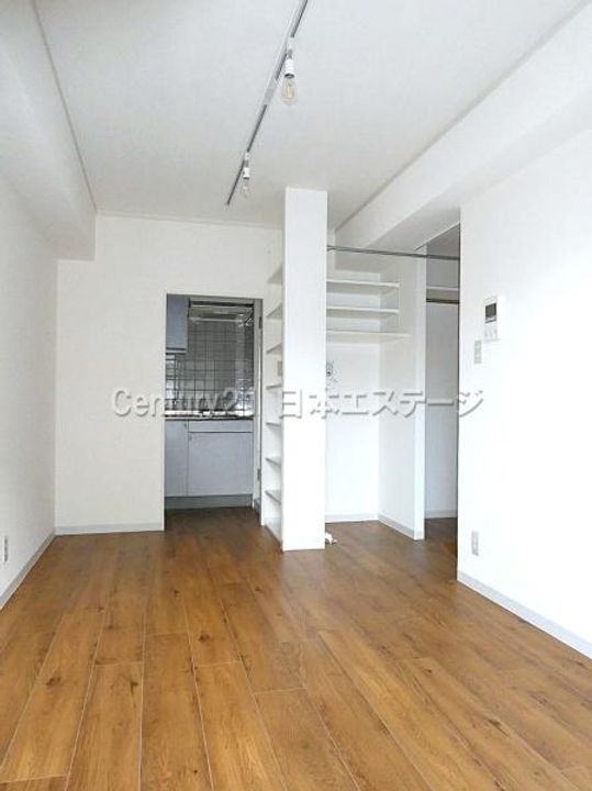 メゾンアイルの居間