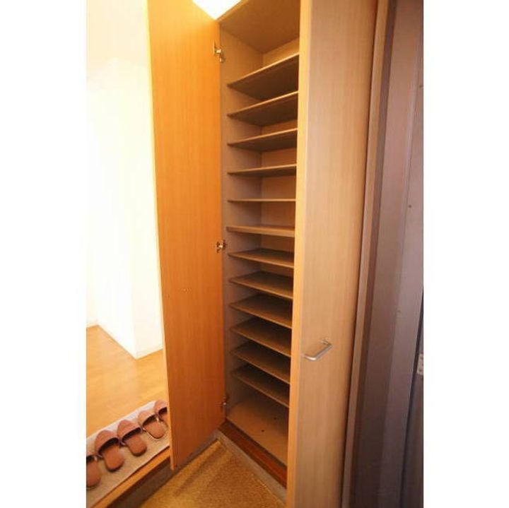 ミレニアムステージ南町田の玄関