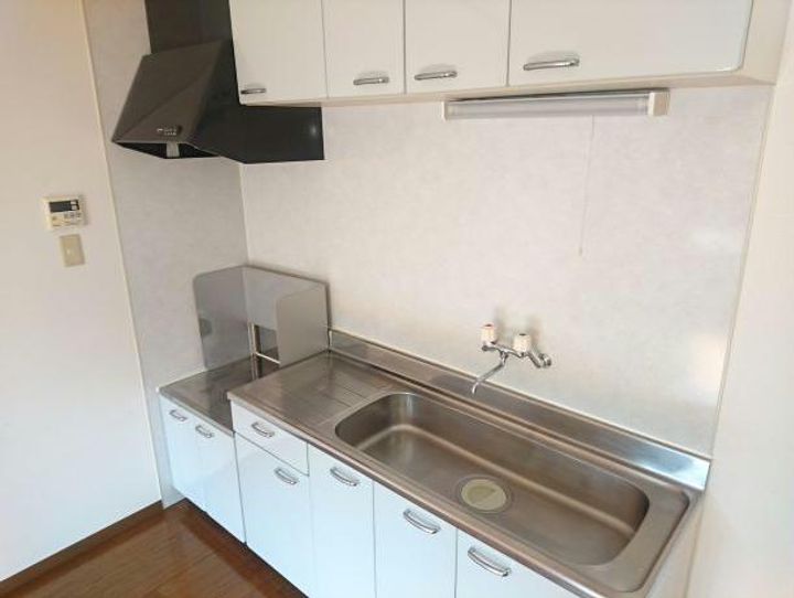 千葉県船橋市田喜野井4(一戸建)の賃貸物件のキッチン