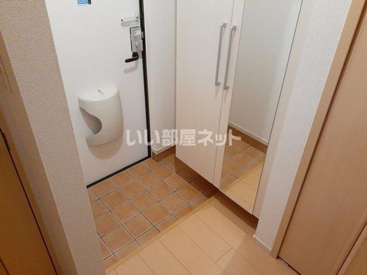 ヴィオラの玄関