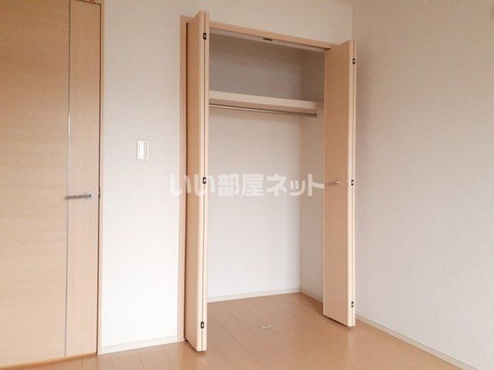 ヴィオラの内装