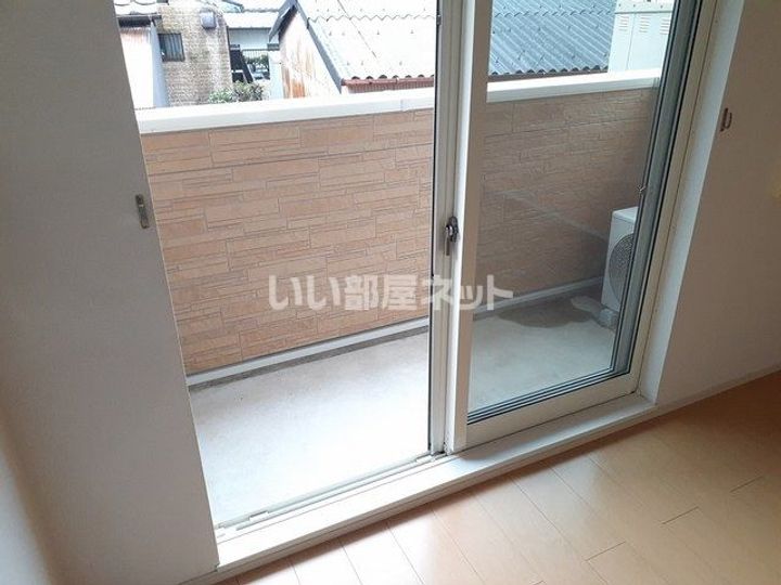 ヴィオラの内装