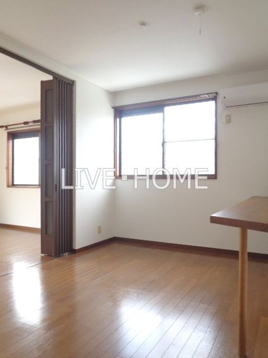 東京都杉並区天沼2(一戸建)の賃貸物件の居間