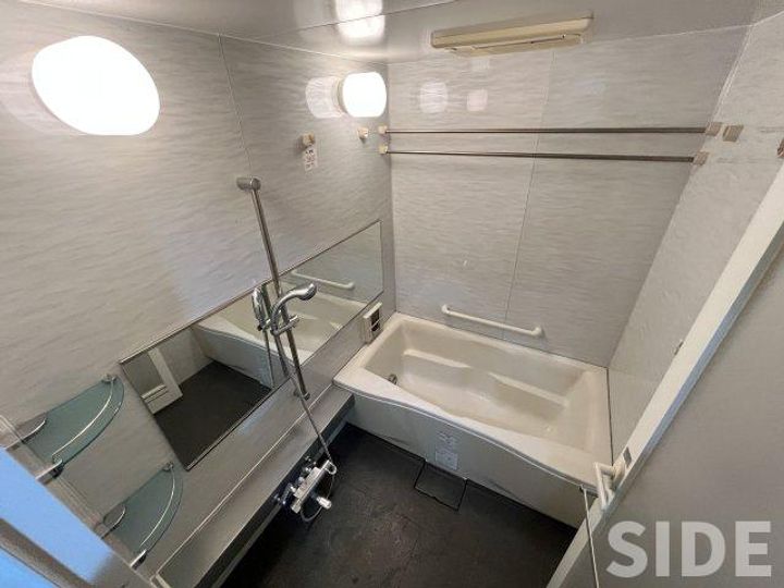 リーガル大阪城東の風呂