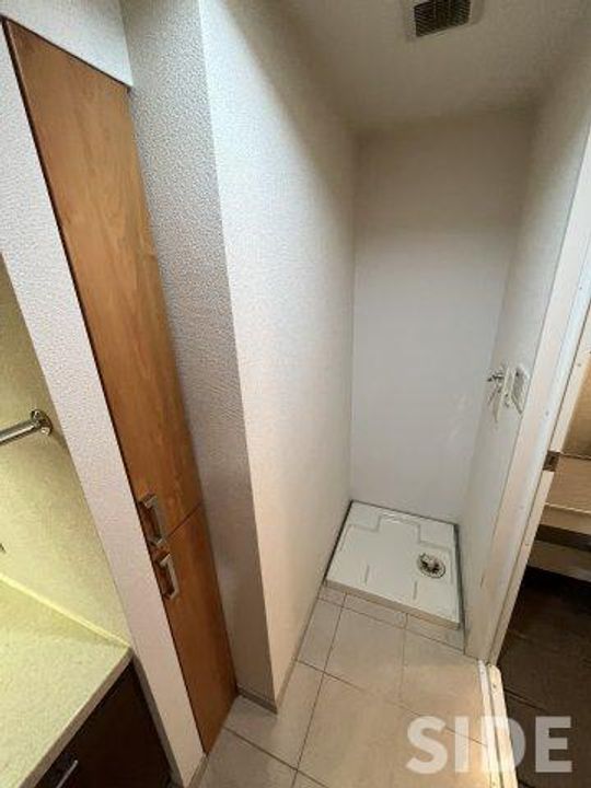 リーガル大阪城東の内装