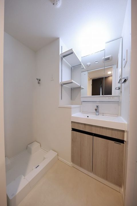 メイクス若松河田の内装