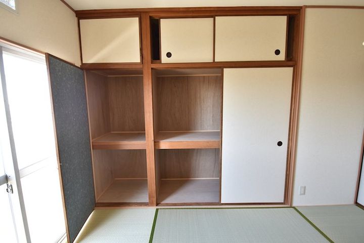 石村ビルの内装