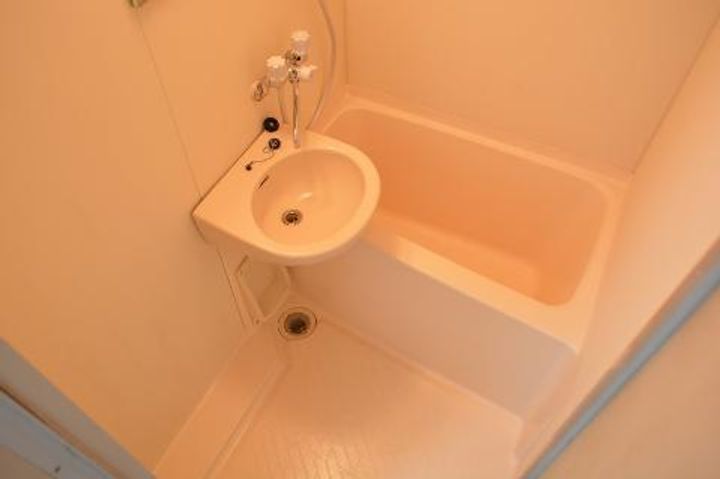 ベルトピア坂出IIの風呂