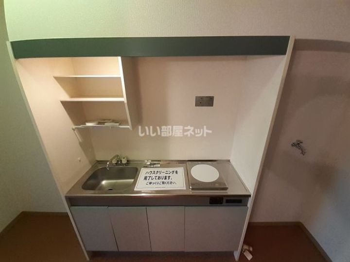 三重県伊賀市上野西日南町(アパート)の賃貸物件のキッチン