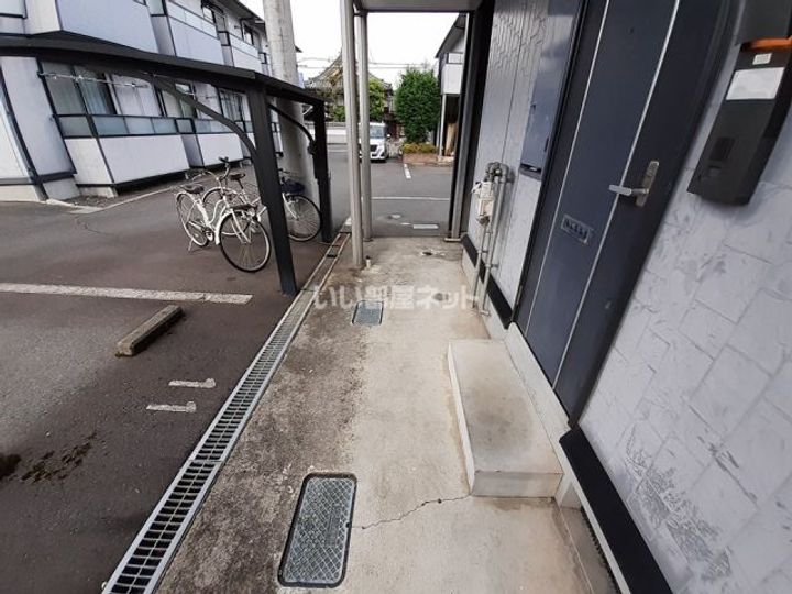 三重県伊賀市上野西日南町(アパート)の賃貸物件の地図