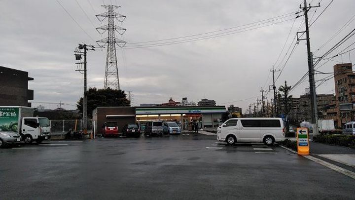 ブルーバーズレジデンスの周辺