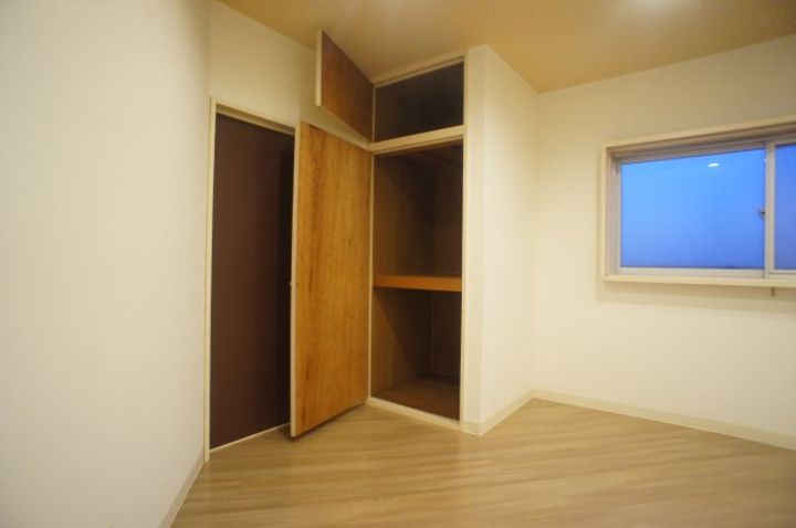 グンケン第2コーポの内装