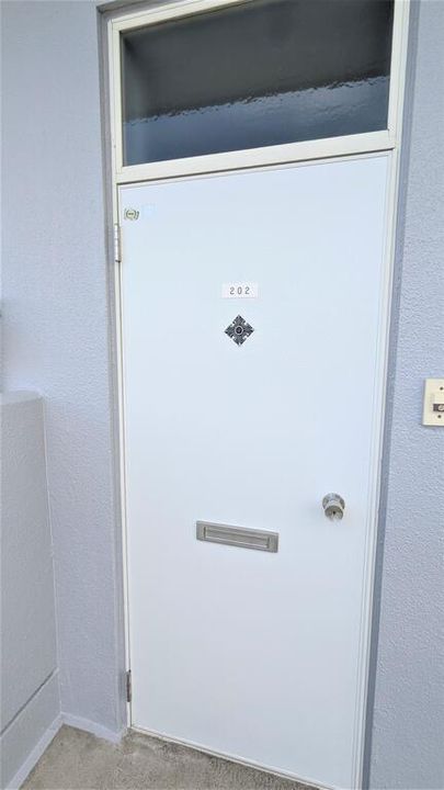 佐川ハイツの玄関