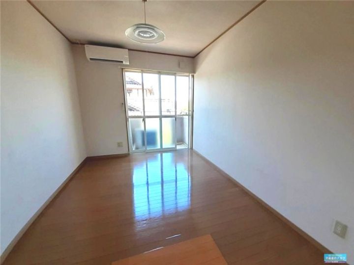 コーポみやまえの居間