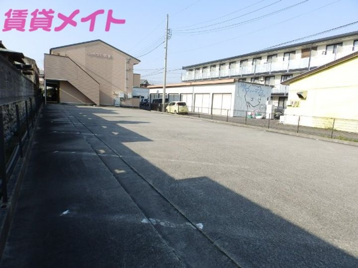 コーポラス須賀の地図