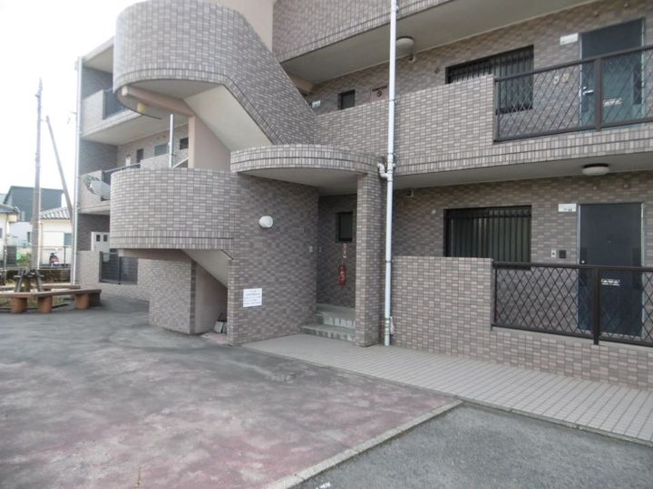 フローレンス吉野IIの地図