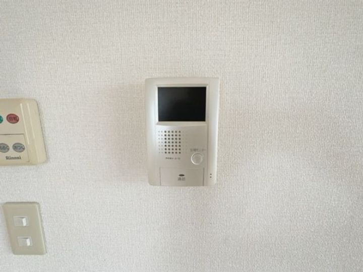 アロンディール Aの内装