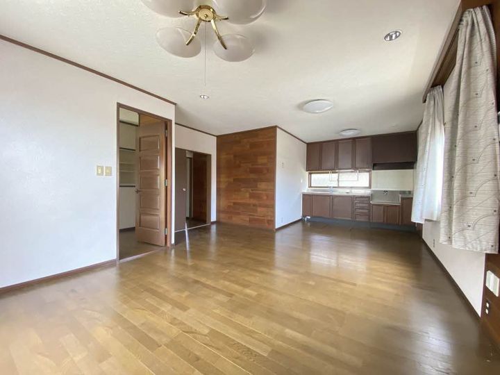 広島県福山市東川口町2(一戸建)の賃貸物件の居間